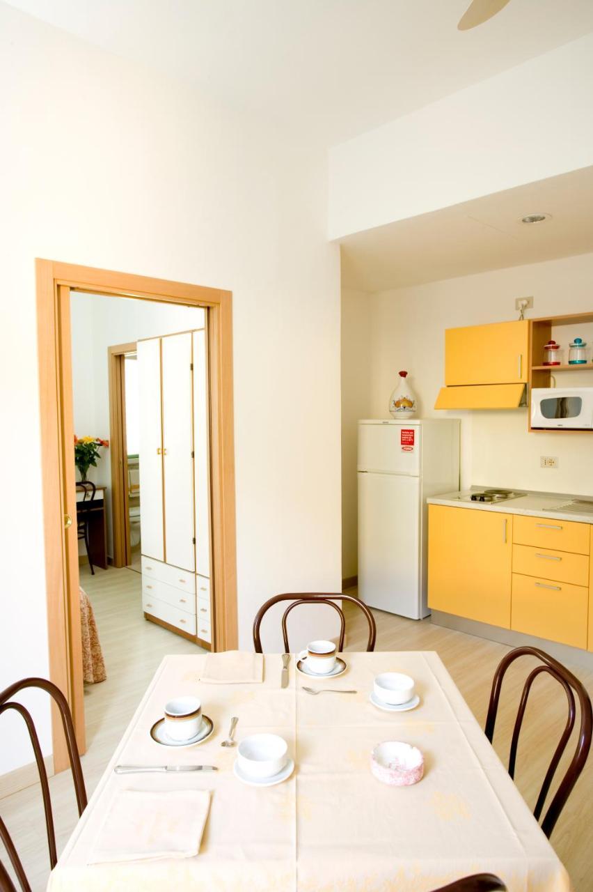 Residence Andrea Doria Cervia Exterior photo